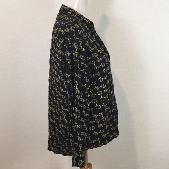 Foxcroft equestrian print button-down - so luxe! - Picture 3 of 7